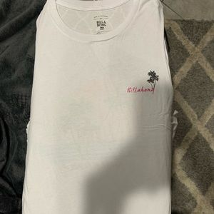 Billabong women’s tank.